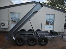 TRI-AXLE 4500KG TIPPER TRAILER -12 X 6 FT AUSSIE MADE - picture0' - Click to enlarge