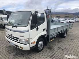 2010 Hino 300 714 Hybrid - picture1' - Click to enlarge
