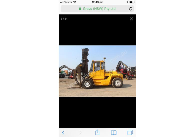 caption Omega Forklift