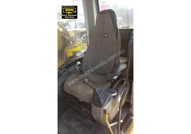 caption 2007 Cat 330DL Excavator, Tilting Mud Bucket. E.M.U.S MS604
