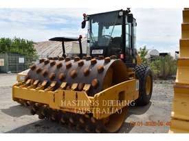 CATERPILLAR CS-533E Vibratory Single Drum Smooth - picture0' - Click to enlarge