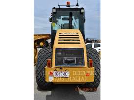 CATERPILLAR CS-533E Vibratory Single Drum Smooth - picture1' - Click to enlarge