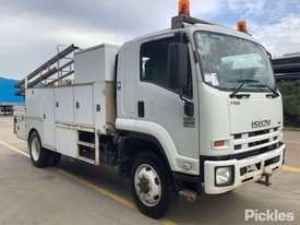 2009 Isuzu FSS550 - picture0' - Click to enlarge