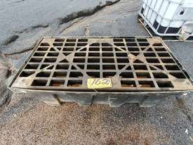 OIL SPILL RECOVERY DRUM STAND - picture0' - Click to enlarge