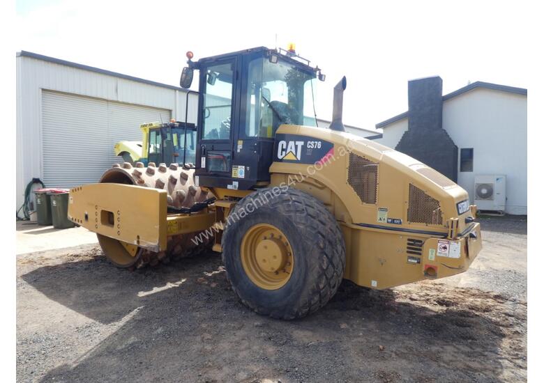 caption Caterpillar CS76 XT Smooth Drum Roller with Shells