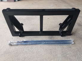 Hay forks to suit euro hitch loader  - picture0' - Click to enlarge