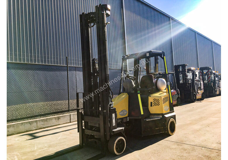 caption 2.0T CNG Narrow Aisle Forklift