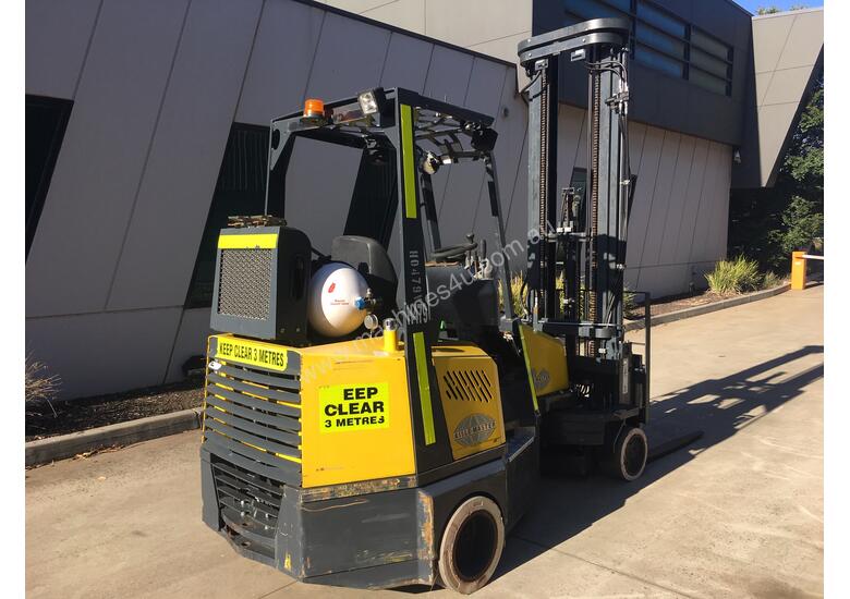 caption 2.0T CNG Narrow Aisle Forklift