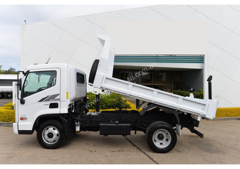 caption 2020 HYUNDAI MIGHTY EX4 Tipper Trucks