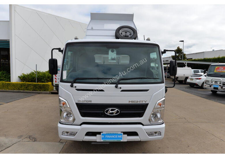 caption 2020 HYUNDAI MIGHTY EX4 Tipper Trucks