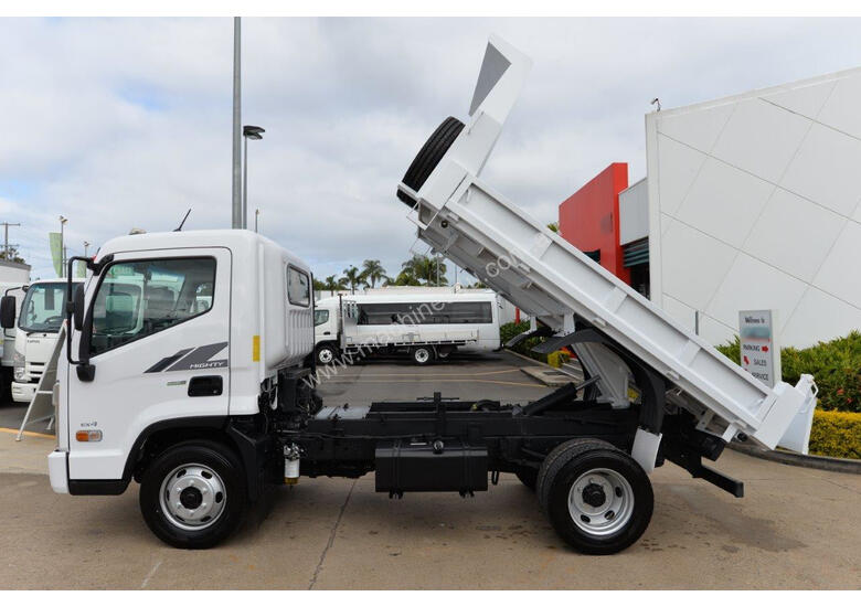 caption 2020 HYUNDAI MIGHTY EX4 Tipper Trucks