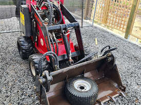 Dingo Mini Loader Digger - only 1376hrs! - picture0' - Click to enlarge