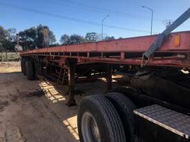 Trailer Flat Top 40ft Lead Tri SN916 1TFC153 - picture2' - Click to enlarge