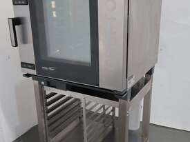 Unox XEVC-0711-EPL 7 Tray Combi Oven - picture0' - Click to enlarge