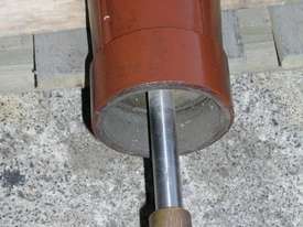 KELLY LEWIS MULTISTAGE TURBINE BORE PUMP - picture2' - Click to enlarge