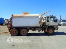 2000 HINO FMIJ 6X4 WATER TRUCK - picture0' - Click to enlarge