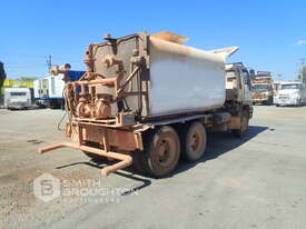 2000 HINO FMIJ 6X4 WATER TRUCK - picture1' - Click to enlarge