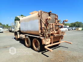 2000 HINO FMIJ 6X4 WATER TRUCK - picture2' - Click to enlarge