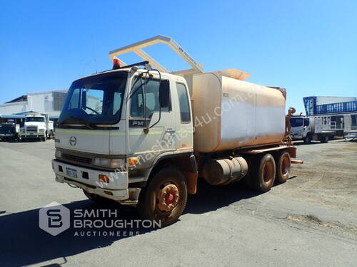 2000 HINO FMIJ 6X4 WATER TRUCK