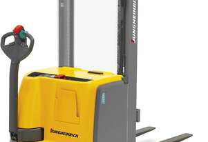JUNGHEINRICH EJC B14 Pedestrian stacker