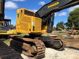 Used 2006 Tigercat 822 Harvester with Waratah 622B - picture1' - Click to enlarge