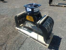 Mustang GRP250 Hydraulic Rotating Grapple - picture2' - Click to enlarge