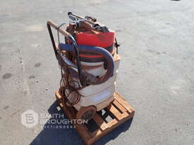 KERRICK WET DRY VACUUM CLEANER - picture1' - Click to enlarge