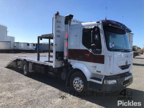 2003 Mack Midlum MV422R