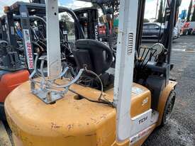 Used TCM 3.0TON Forklift For Sale - picture1' - Click to enlarge