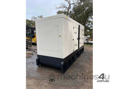 Generator Cummins 275kva 