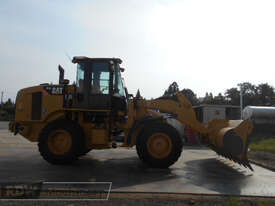 Caterpillar 924H Wheel Loader - picture1' - Click to enlarge