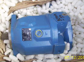 HYDRAULIC PISTON PUMP - picture0' - Click to enlarge