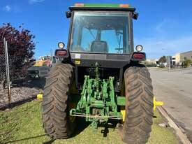 Tractor John Deere 4455 Power shift 4x4 140HP - picture1' - Click to enlarge