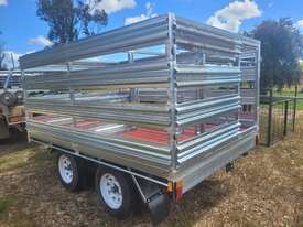 livestock crates - picture1' - Click to enlarge