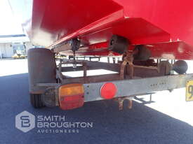 1988 CUSTOM BUILT SINGLE AXLE BOAT TRAILER - picture1' - Click to enlarge