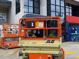 JLG 1532E Electric Scissor Lift - picture0' - Click to enlarge