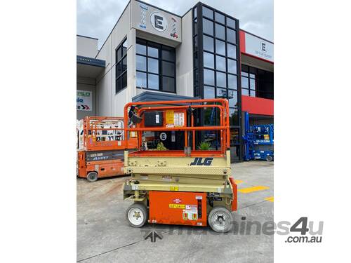 JLG 1532E Electric Scissor Lift