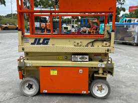 JLG 1532E Electric Scissor Lift - picture2' - Click to enlarge