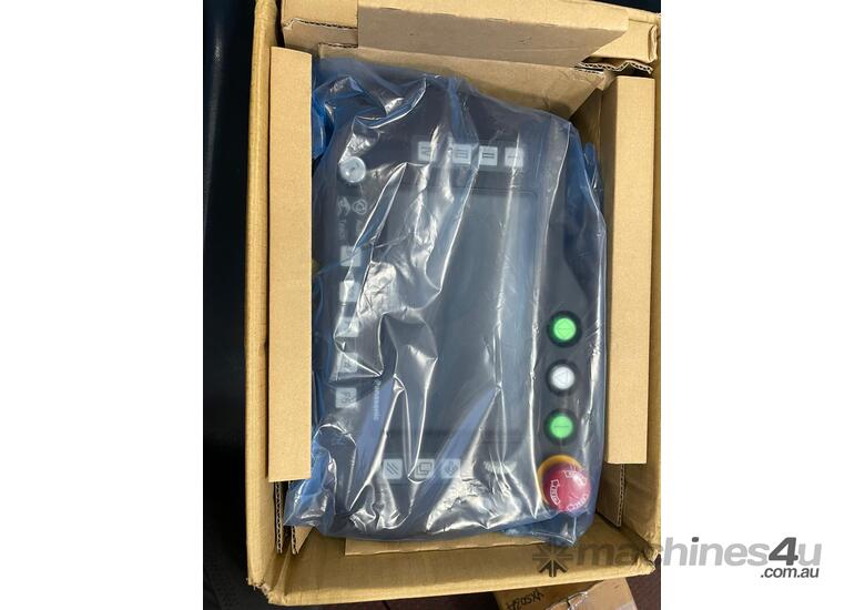 Panasonic G2 Teach Pendant AUR01058 Robot Controller