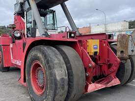 Used Ferrari 379-5 Reach Stacker - picture0' - Click to enlarge