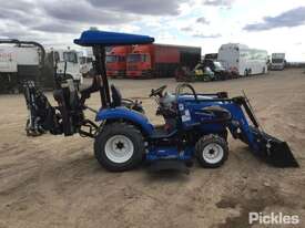 2015 New Holland Boomer 25NH - picture1' - Click to enlarge