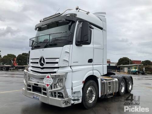 2019 Mercedes Benz Actros 2658