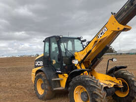 JCB TM320S Telescopic Handler Telescopic Handler - picture2' - Click to enlarge