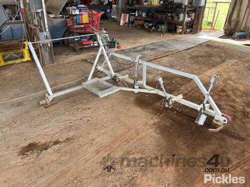 Aluminum Push Rail Cart This Asset Is Located In Parkes NSW. Pickup Via Appointment Only Contact Log