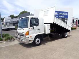 HINO FE - picture0' - Click to enlarge