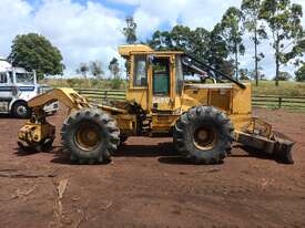 John Deere Skidder  - picture2' - Click to enlarge