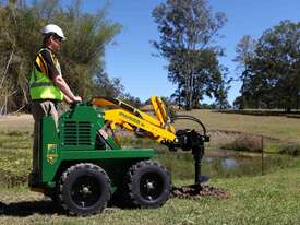 KANGA 6 SERIES PETROL MINI LOADER PW628   - picture1' - Click to enlarge