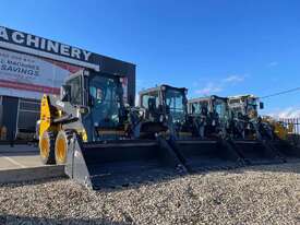 2023 UHI US50K 900KG Load Capacity Skid Steer  Loader, 68HP YANMAR Engine with Free 4in1 Bucket - picture2' - Click to enlarge