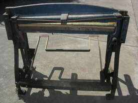 Manual treadle guilotine - picture2' - Click to enlarge