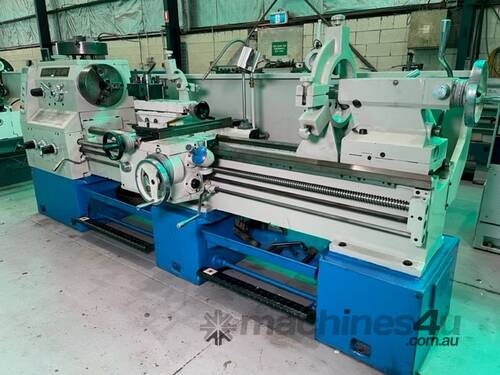 Yunnan Centre lathe